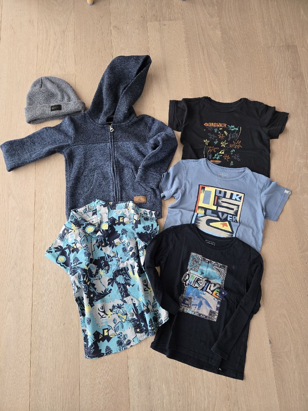 Quiksilver Lotti & Set di vestiti: Quiksilver-Set Kinder, 10-Teilig, Gr.4-6 – Usato da Münsingen venduto da Nik010 3