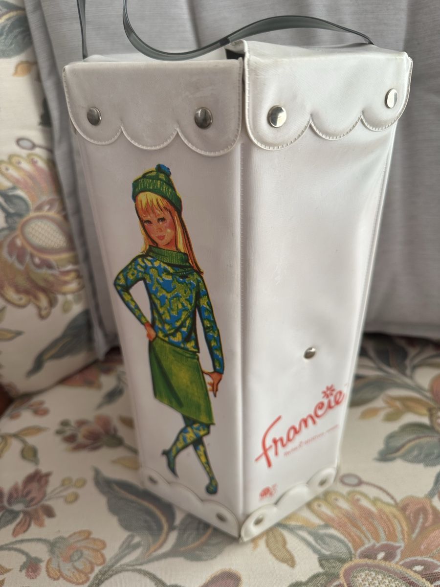 Bambole: Vintage Barbie Francie Koffer – Usato da Herbriggen venduto da Sehrazade 2
