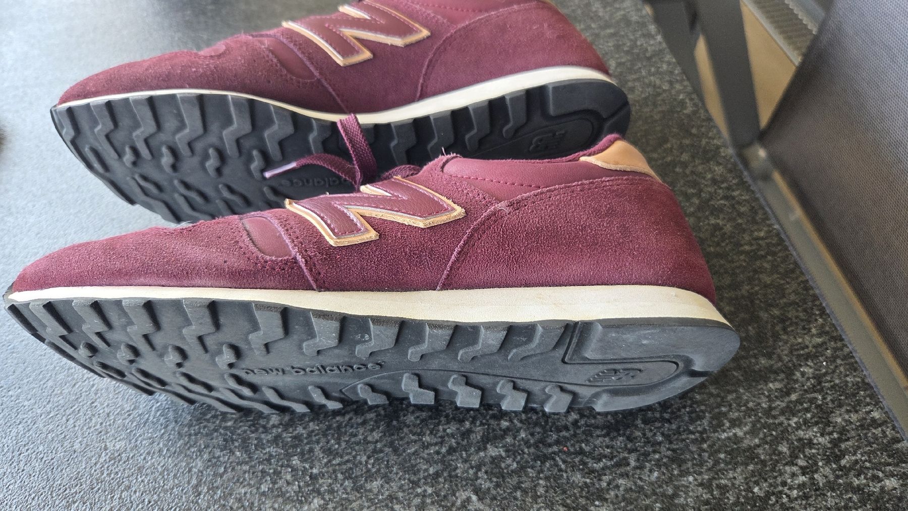 Herrenschuhe: New Balance 373 sneakers  – Gebraucht aus Le Pâquier-Montbarry von Gruyere77 3