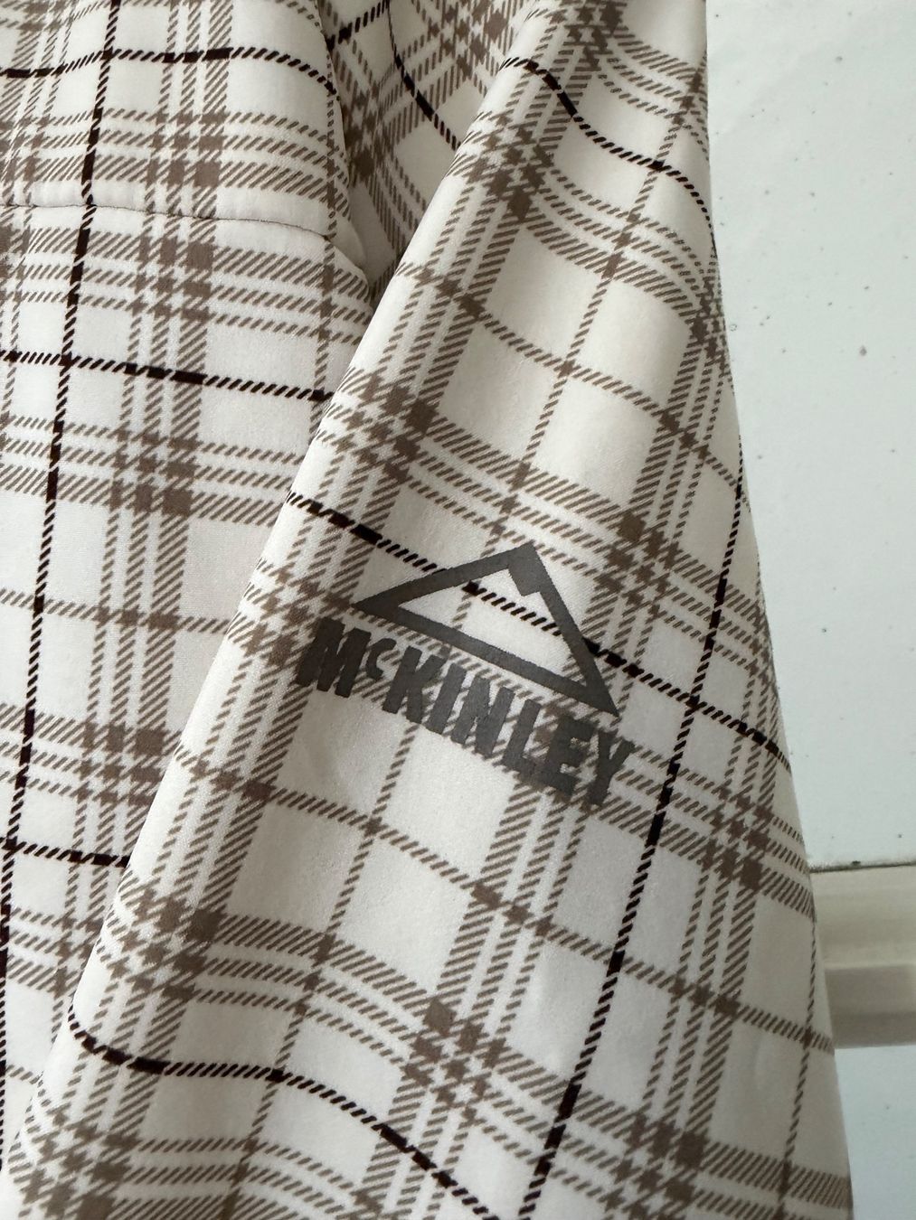 Jacken: kuschlige Softshelljacke von McKinley Grösse 36 – Gebraucht aus Basel von Blue199 2