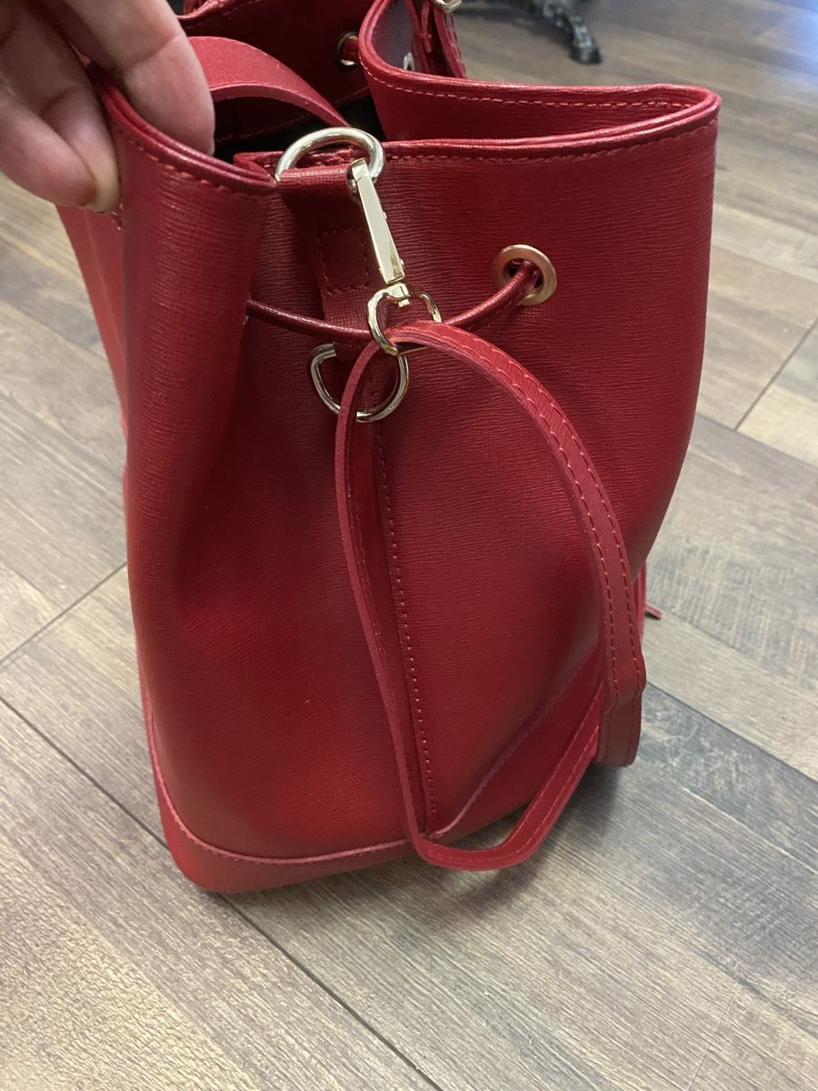 Borse da donna: Ledertasche Beutel dunkelrot neuw.  – Nuovo (secondo la descrizione) da Büron venduto da Coerner 1