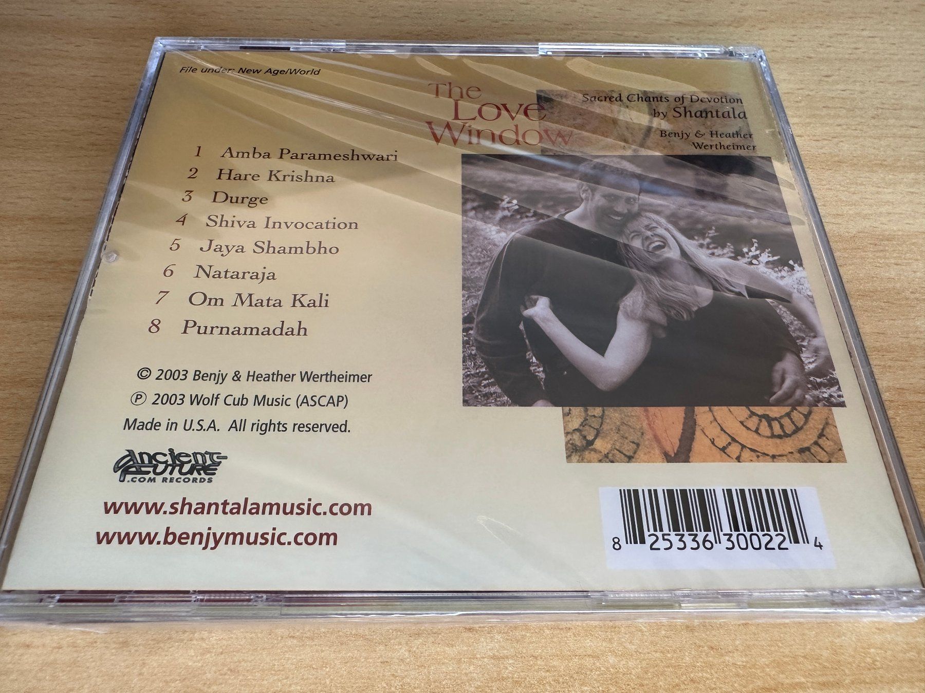 CDs: Shantala – The Love Window – D'occasion à Rikon im Tösstal par Alpenmutz 1