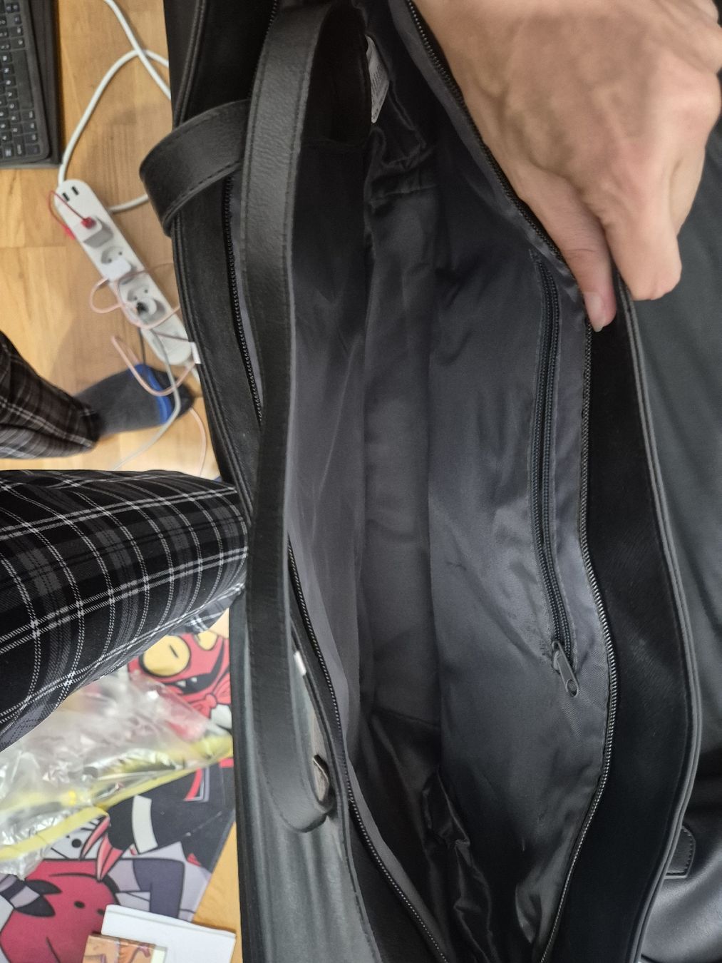 Taschen: Mickey Mous Tasche – Neu (gemäss Beschreibung) aus Bonaduz von Crypwolffan 1