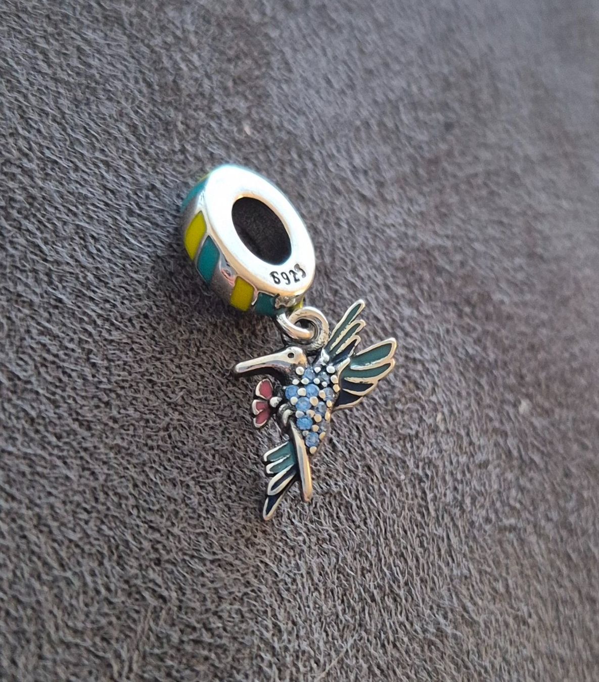 Ciondoli: Silber Charm Kolibri +Garantie – Nuovo (secondo la descrizione) da Rotkreuz venduto da Carbone_Bijou-Shop