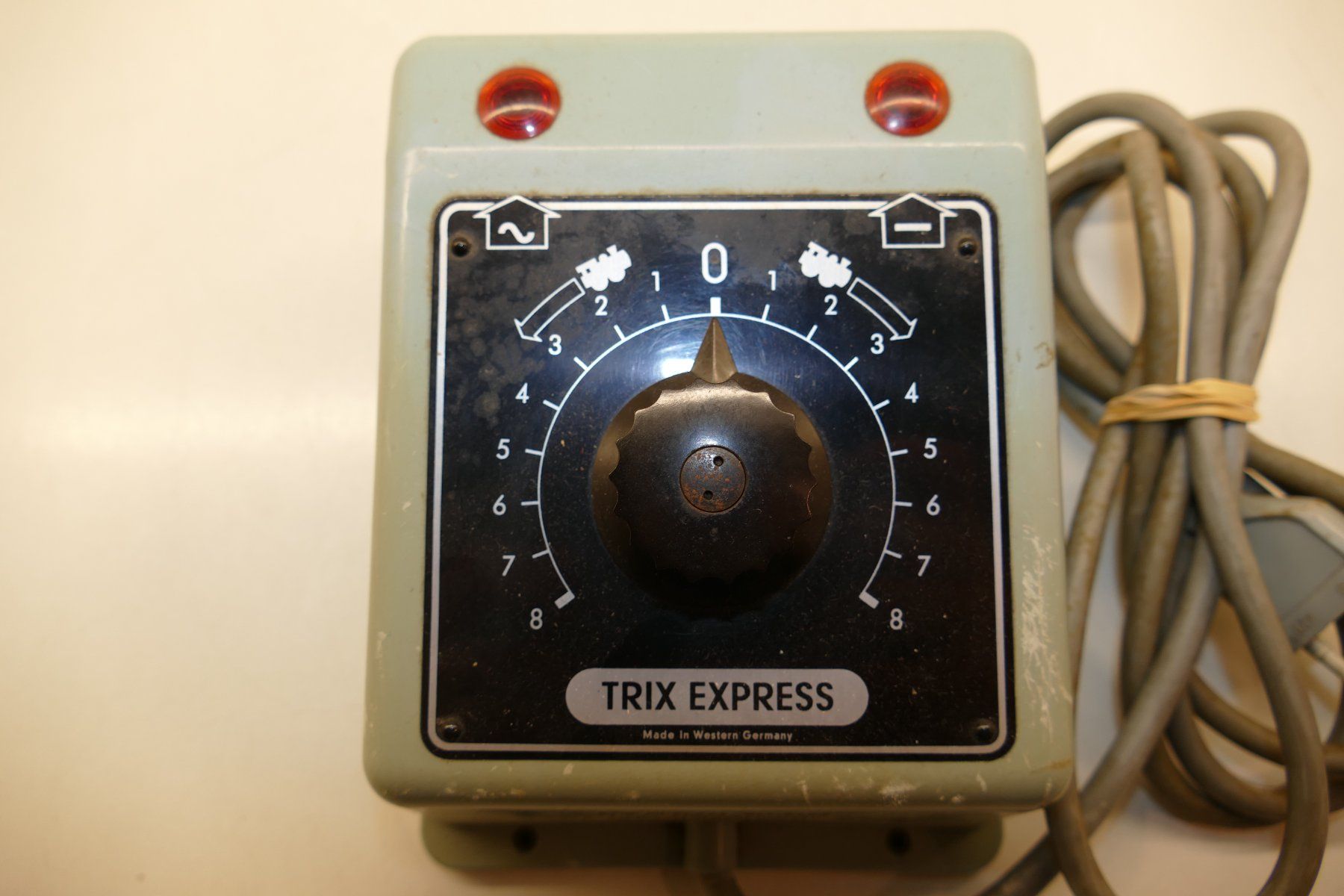 Trix Modellini di ferrovie: Trix Express: Trafo Einheit 2 – Difettoso da Niederhasli venduto da rail-duerst 3