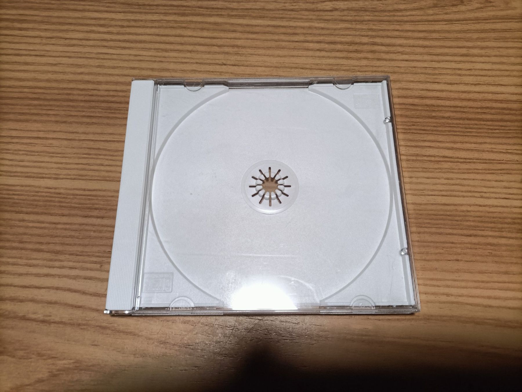 CD: CD/DVD Hüllen - Weiss-Transparent – Usato da Schöftland venduto da Snacketti7