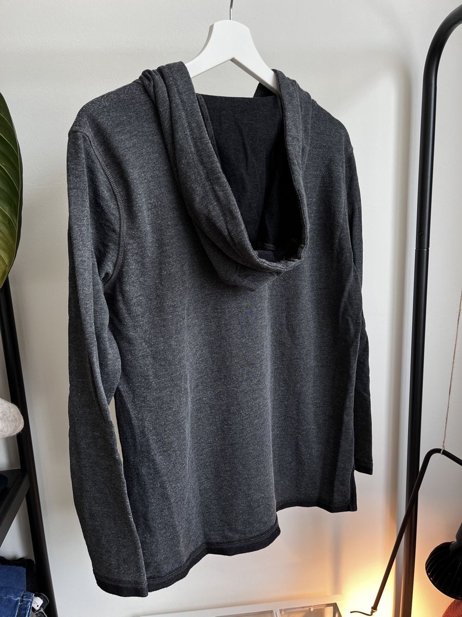 Mango Pullover & Sweatshirts: Sport Hoodie – Gebraucht aus Zürich von a.b.2025 1