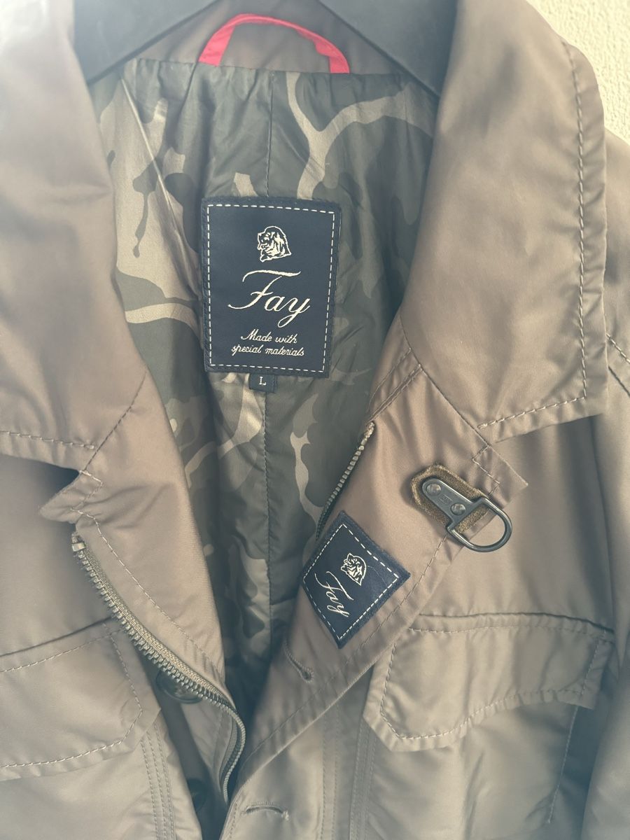 Fay Giacche: Fay Fieldjacket, grün, innen Camouflage, L – Usato da Meggen venduto da Pilatus051 1