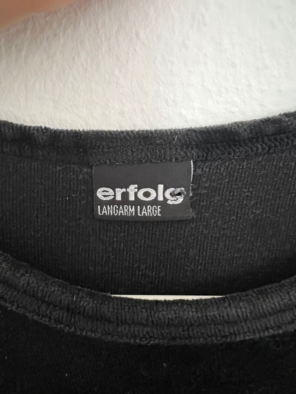 Pullover & Sweatshirts: Erfolg Samt Pullover, Gr. S-M – Gebraucht aus Zürich von lisitsyna 1