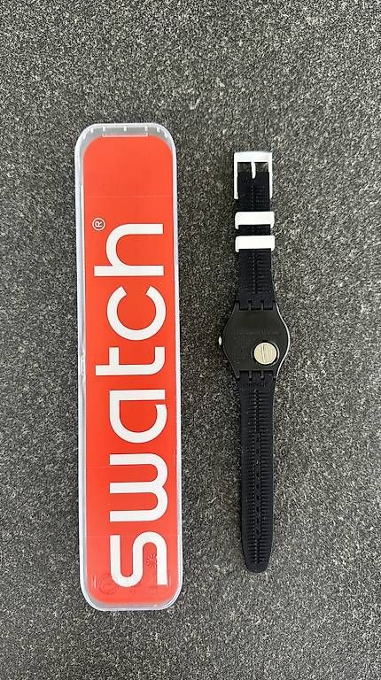 Swatch Uhren: SWATCH OUT – Neu und originalverpackt aus Mörschwil von hei_7qrp 2