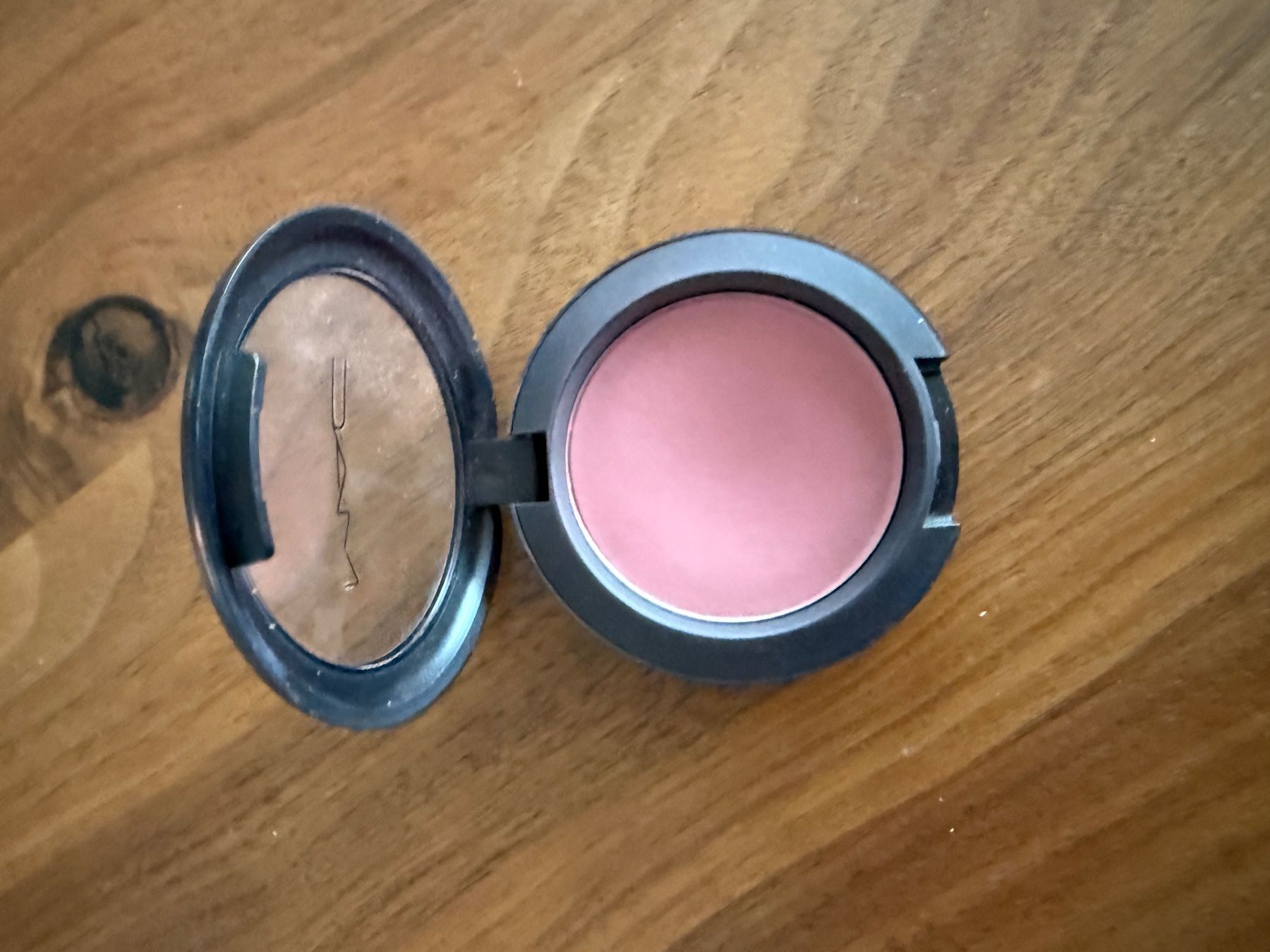 Mac Cosmetics Make-up: Mac Blushbaby Sheertone Blush – Usato da Wilen b. Wollerau venduto da rosmarin13