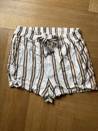Shorts Damen S