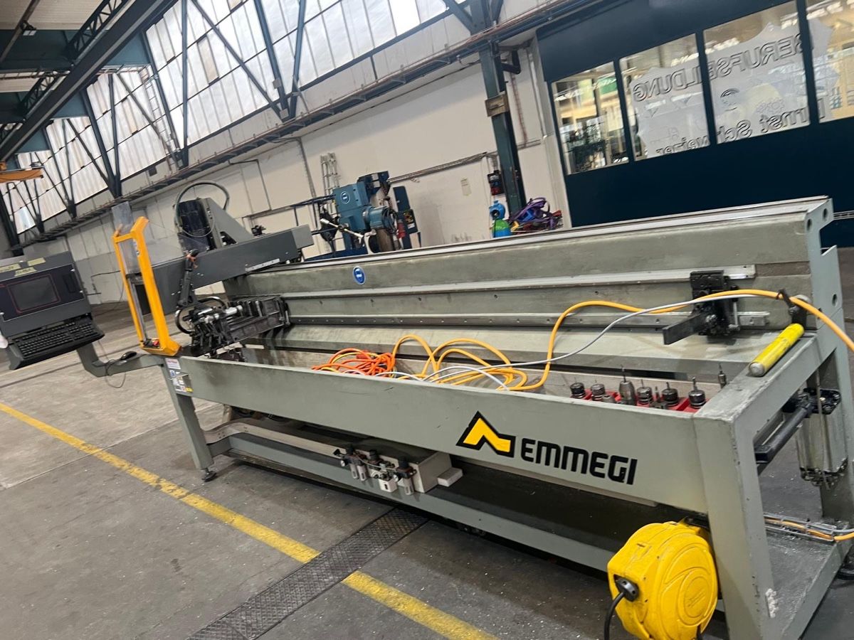 Tutte le macchine: Emmegi CNC Fräsmaschine – Usato da zunzgen venduto da jasminka75 1