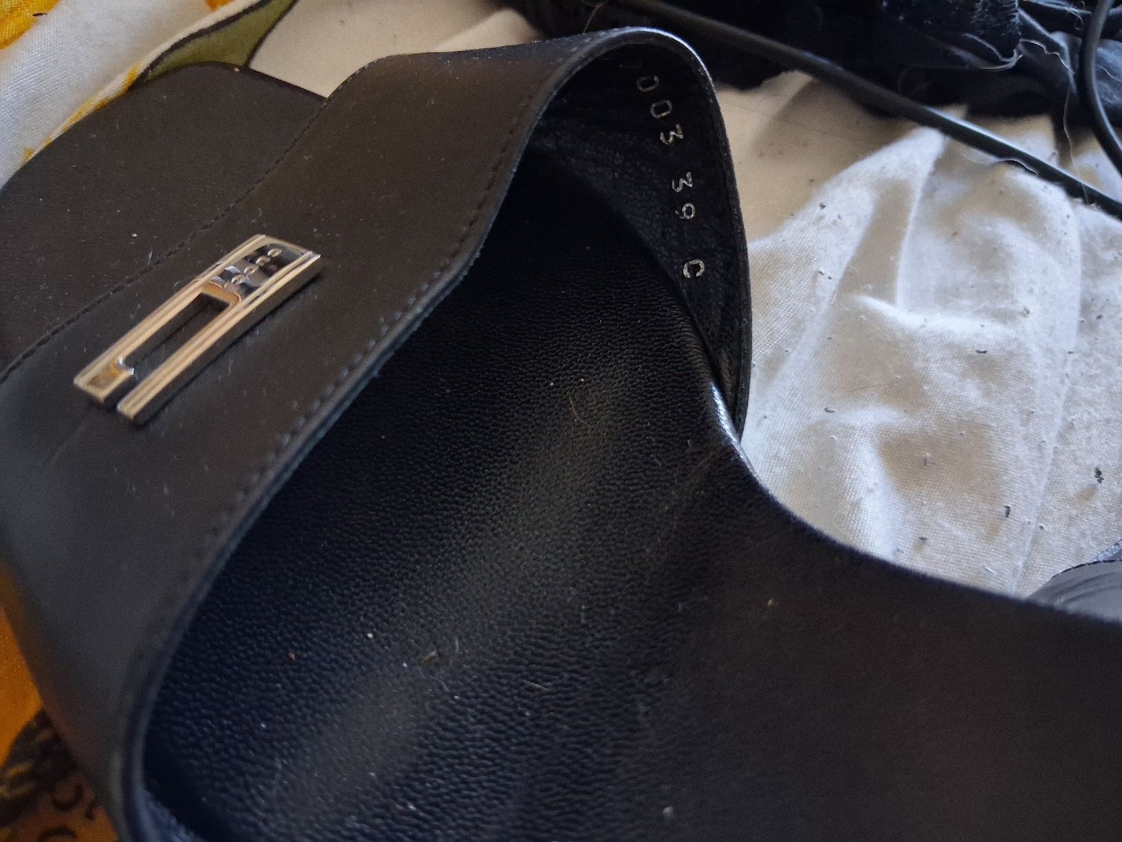 Gucci Scarpe da donna: Sandaletten GUCCI schwarz Grösse 39 Leder – Usato da Sevelen venduto da rot_7p8z 4