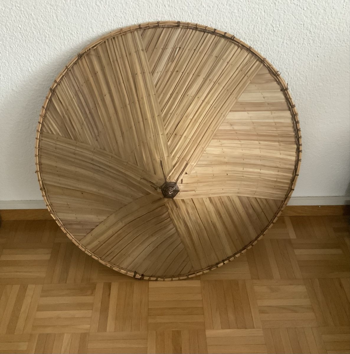Copricapi, berretti & cappellini: Asiatischer Sonnenhut, Reisstrohhut – Usato da Root venduto da HeidyShop