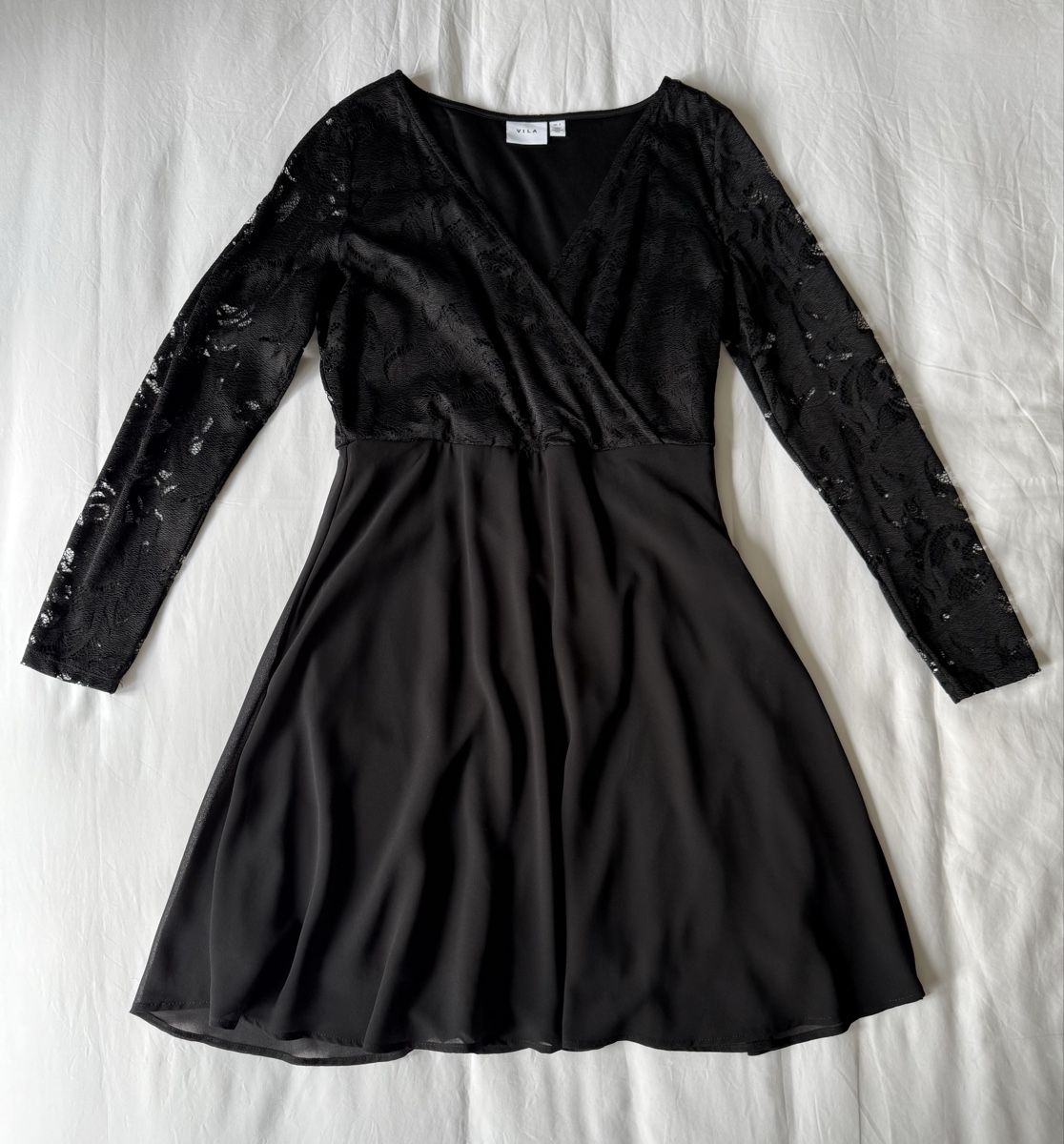Vila Vestiti: VILA Cocktailkleid Gr. L – Nuovo (secondo la descrizione) da St. Gallen venduto da Hubita 3