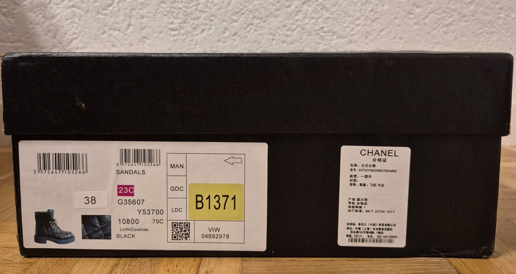 Chanel Scarpe da donna: Chanel Damenboots Gr. 38 – Nuovo (secondo la descrizione) da Zuzwil SG venduto da Han_ku 5