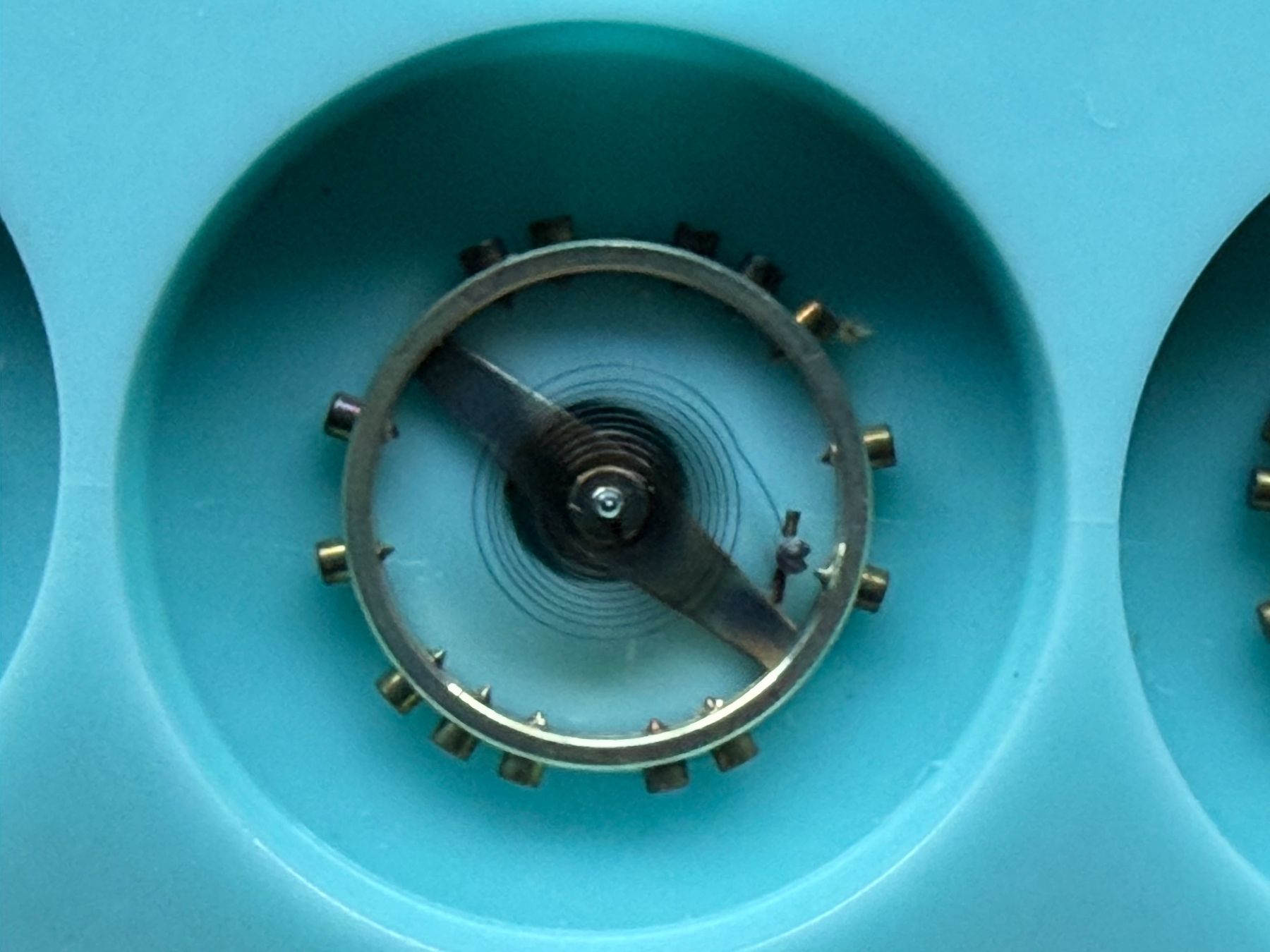 Orologi: FHF - Calibre 60 - 1 Balancier complet avec régulateurs – Nuovo (secondo la descrizione) da LE LIGNON venduto da Katanaion 2