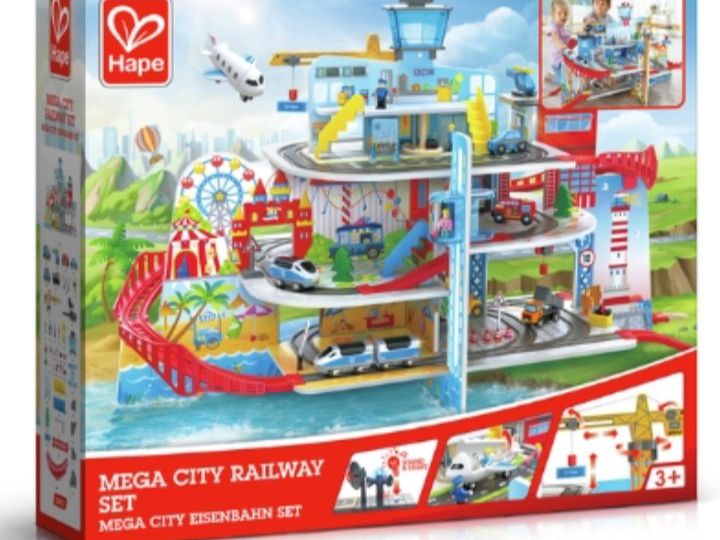 Hape Spielzeuge: Hape Mega City Eisenbahn Set! – Gebraucht aus Zürich von cole15 1