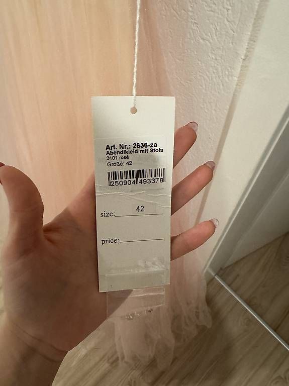 Zalando Vestiti: Abendkleid / Ballkleid in Rosé Grösse 42 – Usato da Aarburg venduto da ktu_zm5p 4