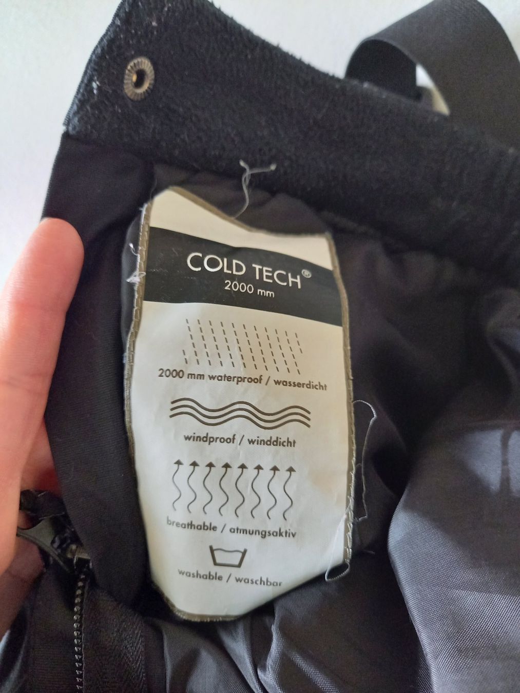 Pantaloni: Kinder Skihose schwarz ca. Gr. 86 – Usato da Unterengstringen venduto da saraman 3