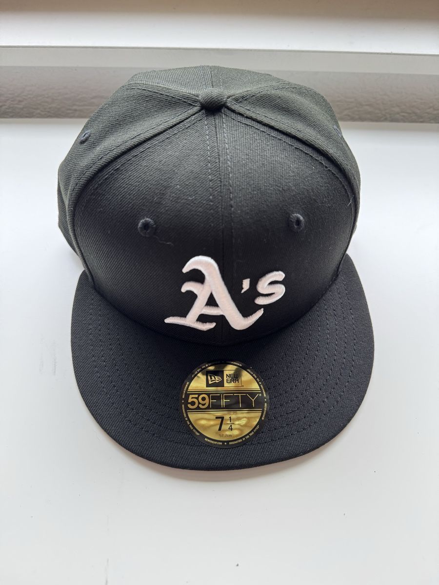 New Era Copricapi, berretti & cappellini: New Era Cap Gr. 7 1/4 – Nuovo e nell'imballaggio originale da Thun venduto da cedu247 1