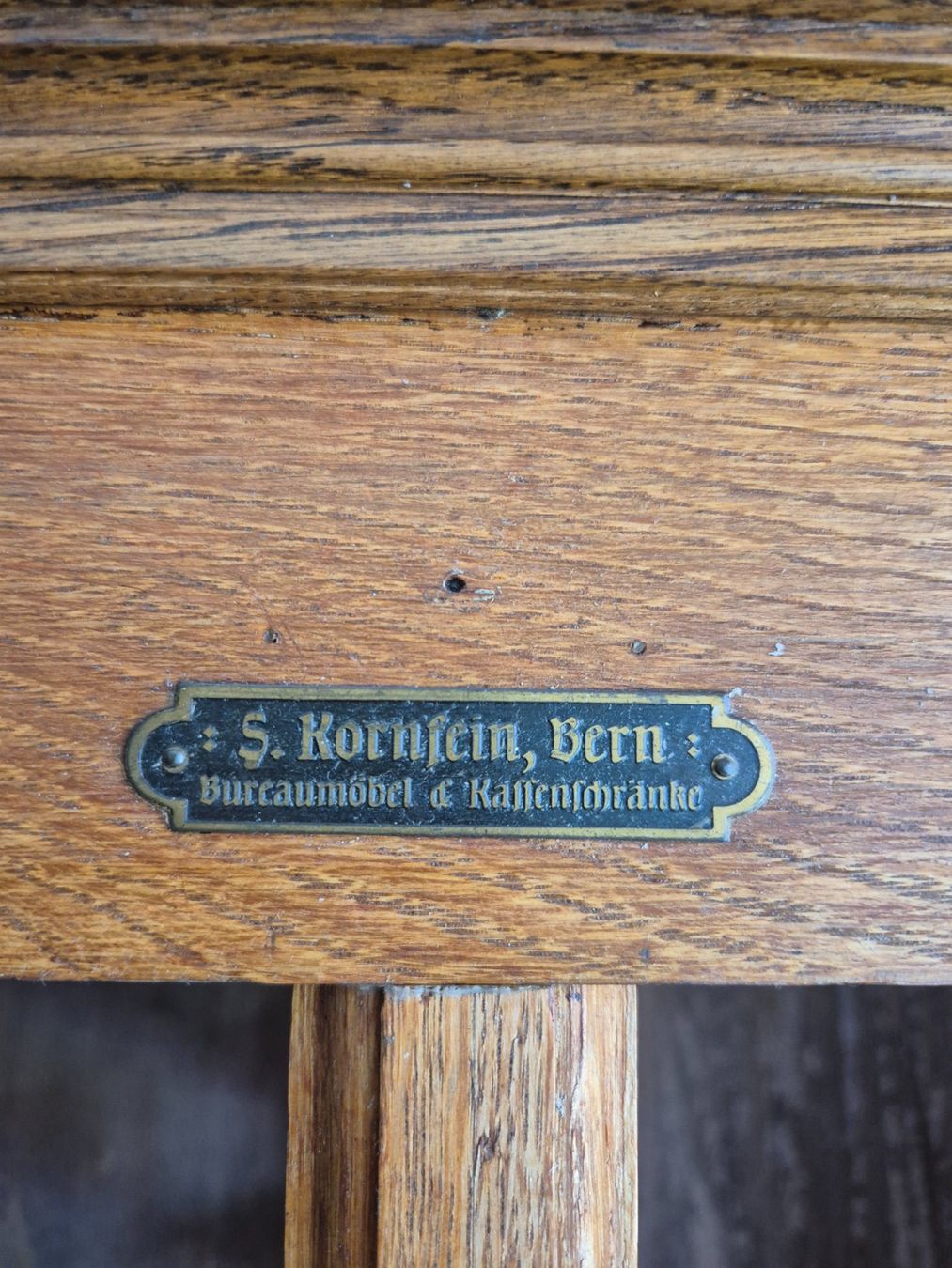 Armoires: Rollladenschrank – D'occasion à Zürich par Ravena4 4