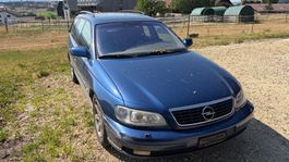 Auto Opel Omega 16V 3.2l