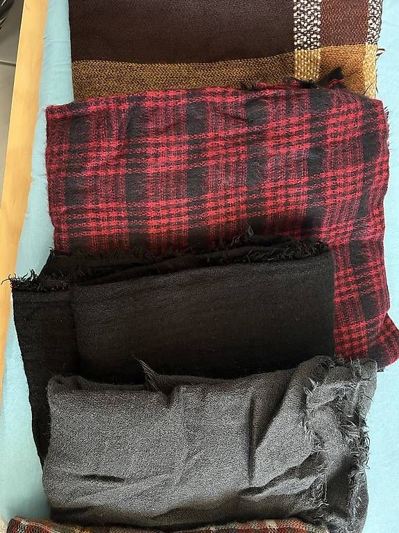 Foulards, Tücher & Schals: Diverse Zaraschals – Gebraucht aus Basel von tsulih 1