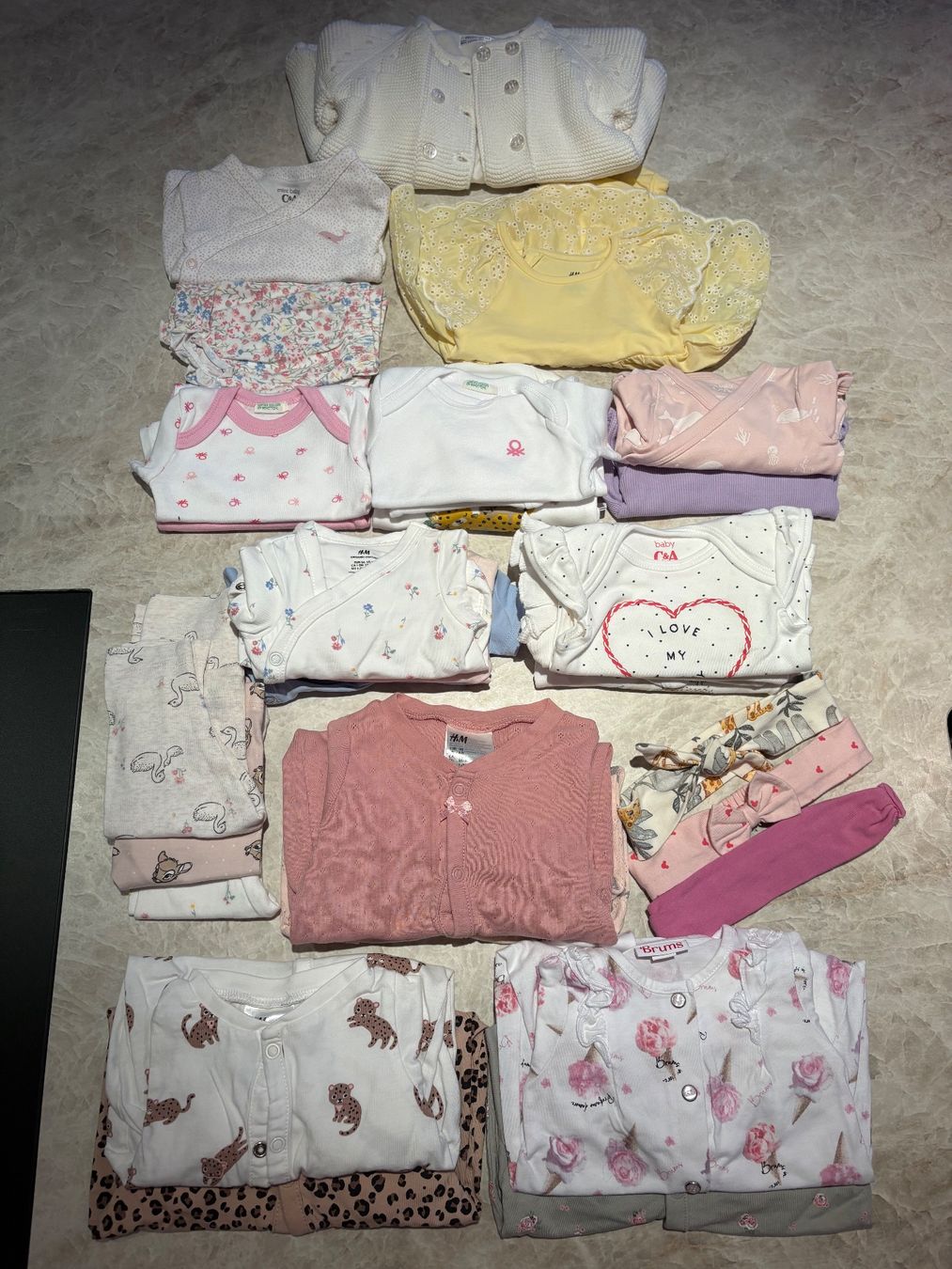 Lotti & Set di vestiti: Babykleidung Mädchen 56 – Usato da Aadorf venduto da Louisa_