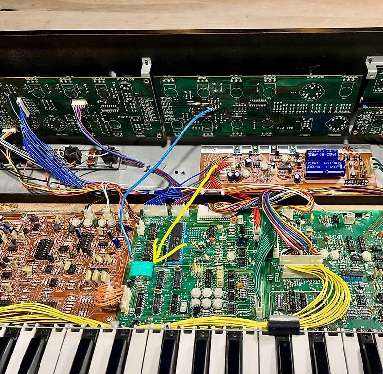 Korg Strumenti musicali: KORG PolySIX 6 Voice Analog Synthesizer – Usato da Susch venduto da badantiqua 4