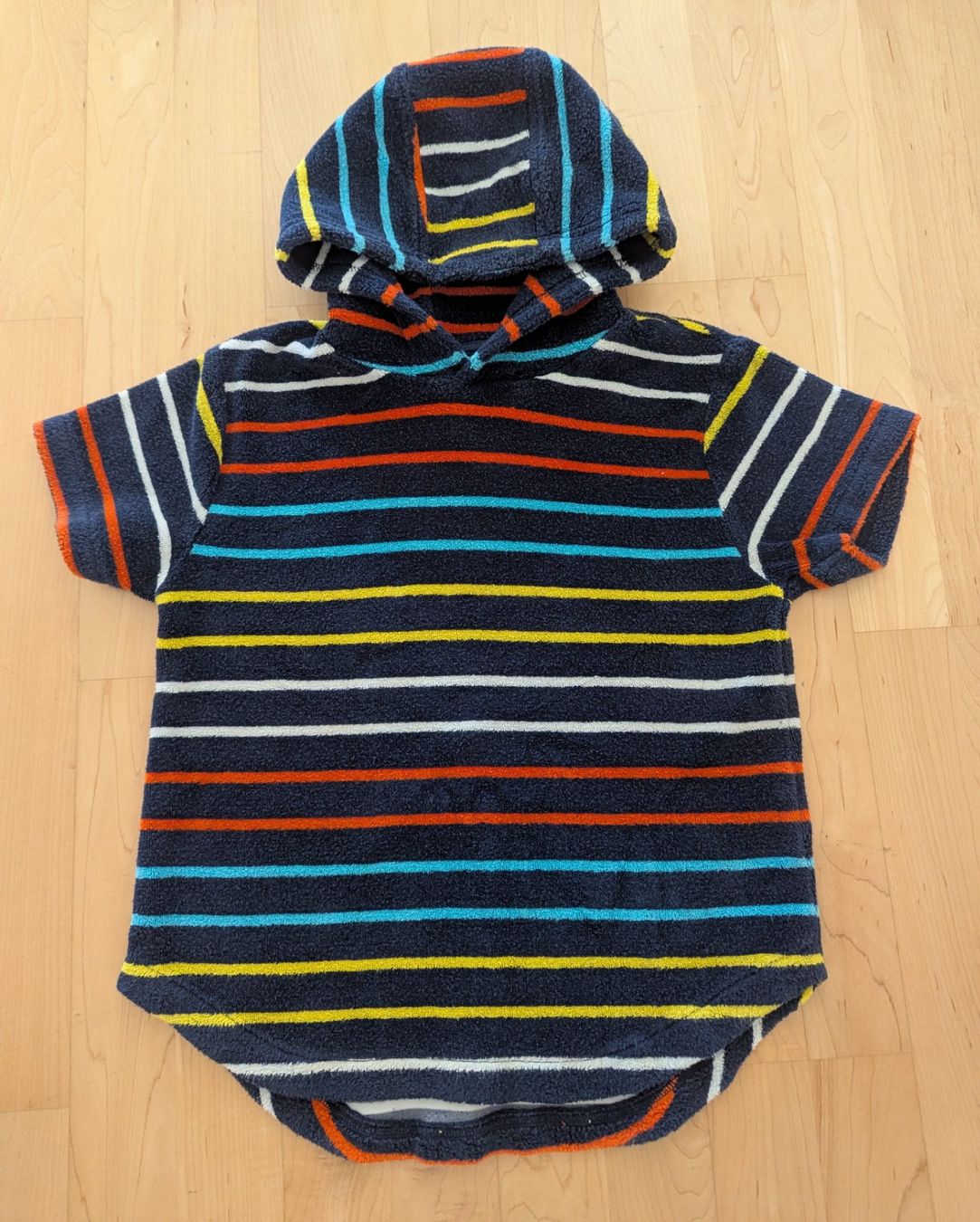 Accappatoi: Kinder Badeponcho Next gestreift Grösse 98 – Usato da Uster venduto da petches