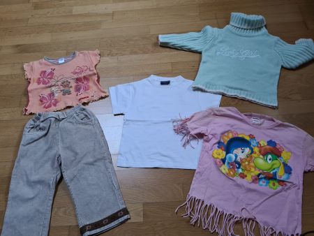 2 x Gr.92 ,  1 x Gr.98,   2 x Gr.104 cooles Paket