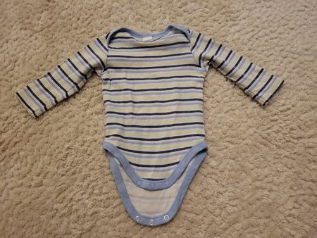 Gestreifter Baby Body, Langarm, Grösse 68, Top Zustand!
