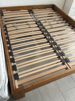  Bettgestell 207 x 167 cm gute Zustand