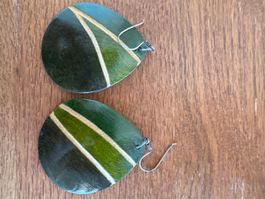 Modeschmuck (Hänckel für ins Ohr ist aus silber)