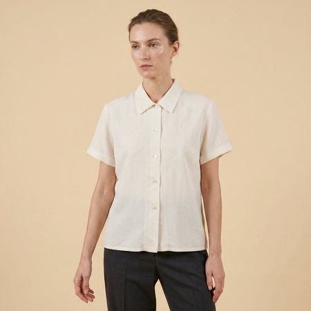 Superbe chemisier écru à broderies florales - Taille 40