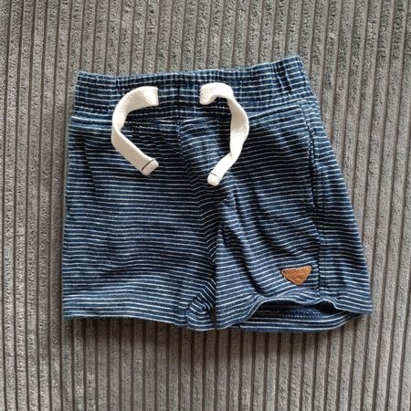 Shorts Grösse 68
