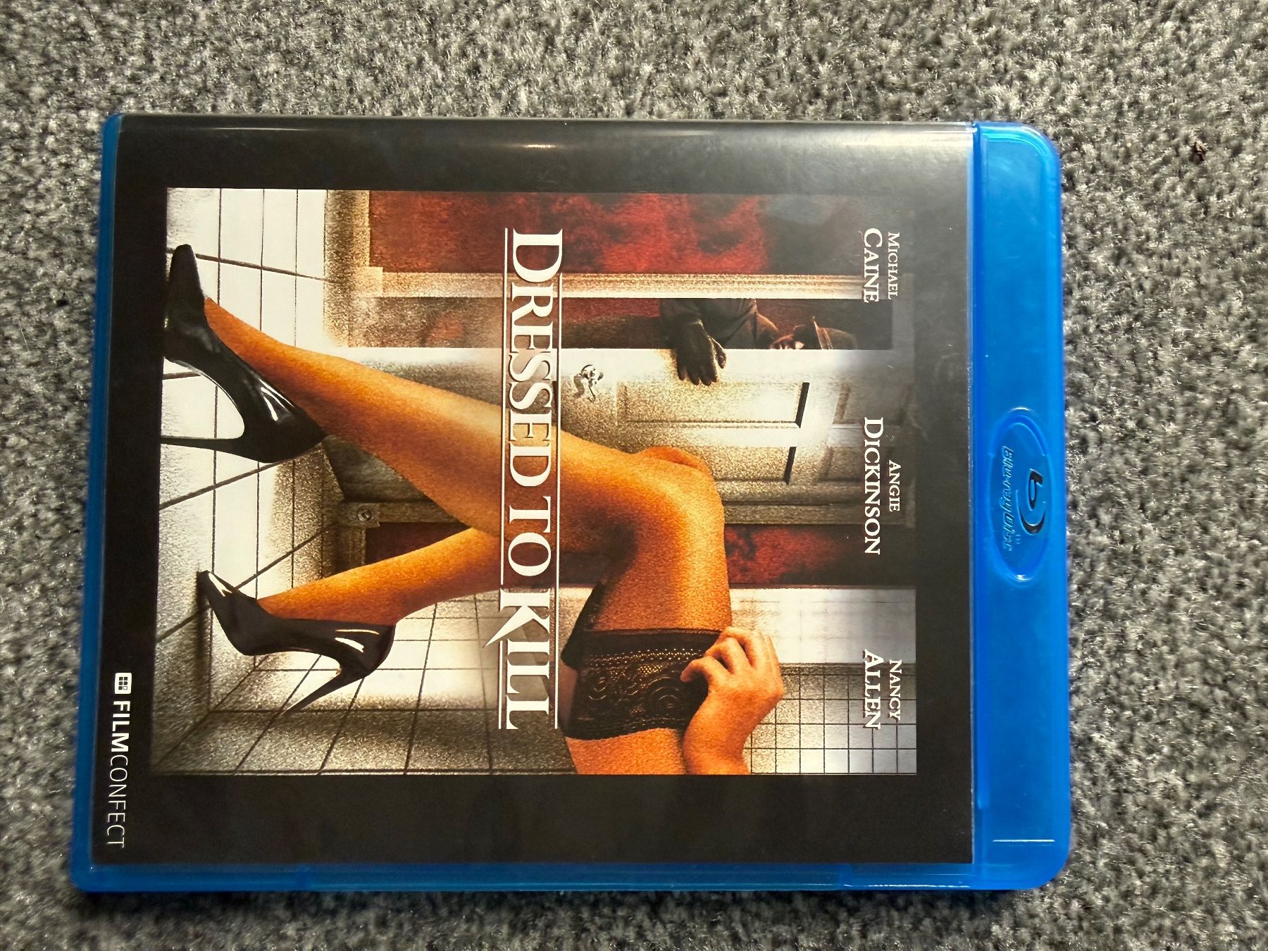 Alle DVDs: Dressed to Kill – Gebraucht aus Hinwil von Mbaumann1