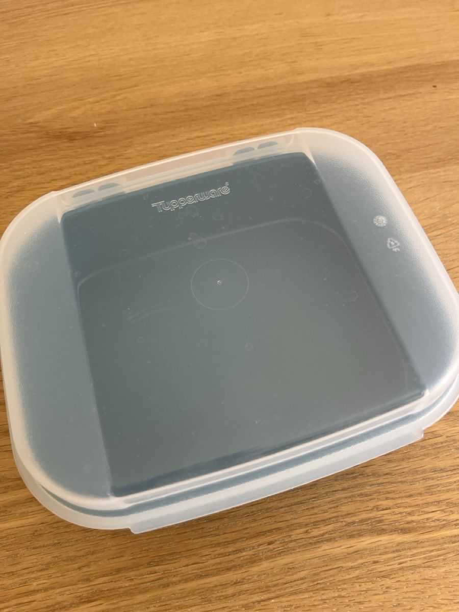 Tupperware Contenitori & Simili: Boîte de conservation / Boîte à biscuits Tupperware – Usato da Genève venduto da He364 1