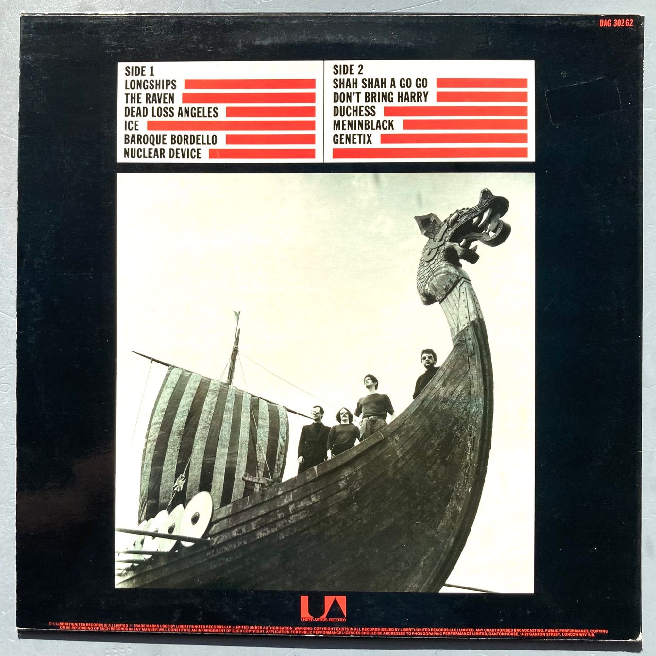 Vinyles: THE STRANGLERS - THE RAVEN – D'occasion à Poliez-Pittet par Newtown-Records 1