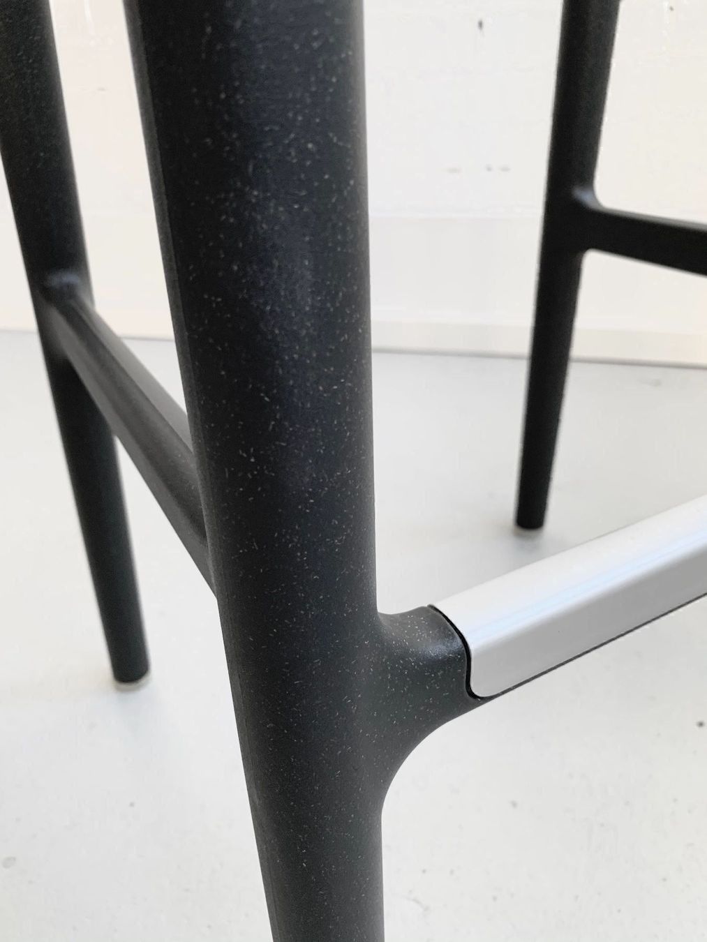 Sgabelli: Barhocker Broom von Philippe Starck – Nuovo (secondo la descrizione) da Bern venduto da Fraeuleinhonig 9