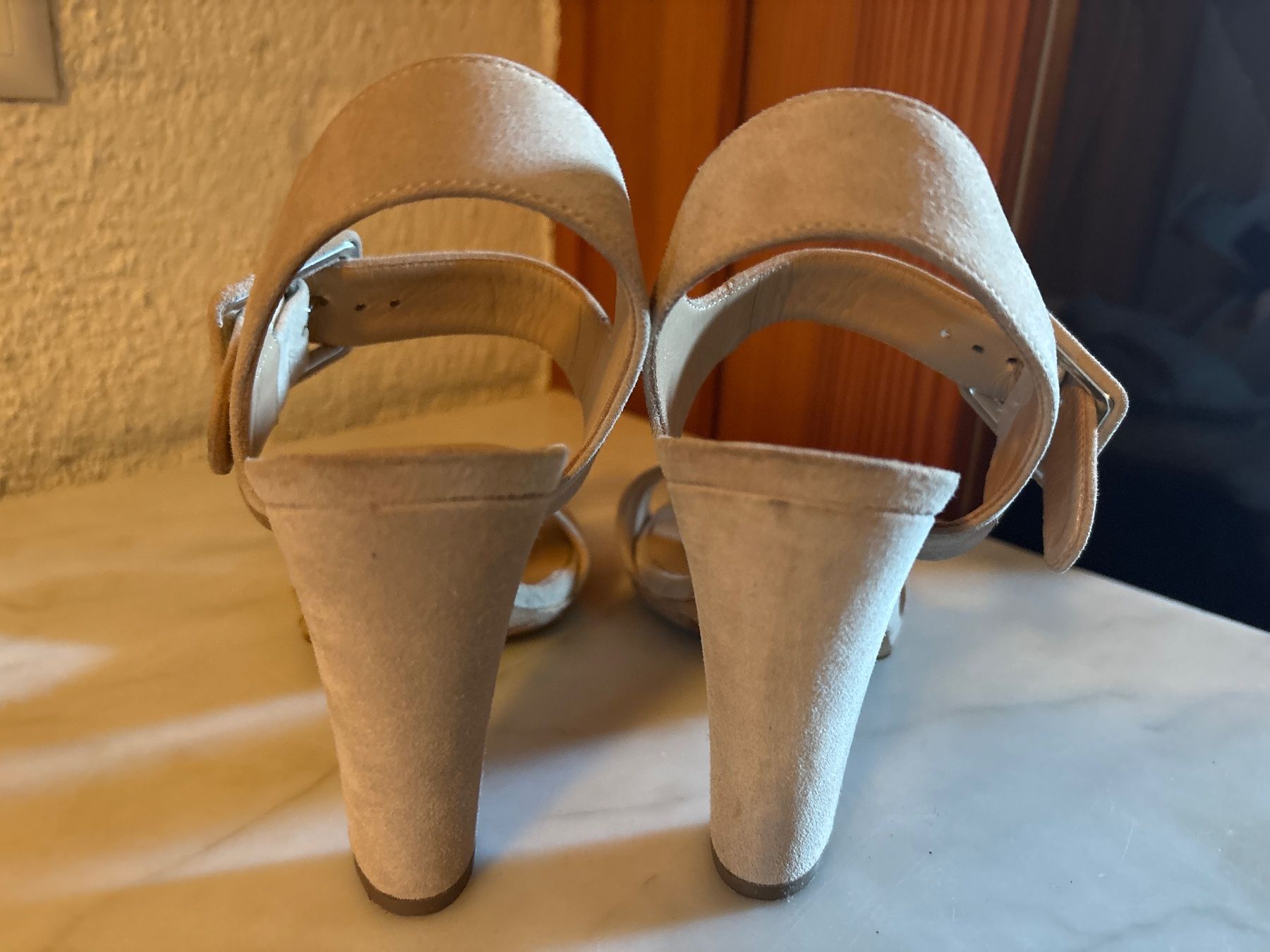 Sergio Rossi Chaussures femmes: Sergio Rossi High Heel Sandale beige 35.5 – Neuf (Voir description) à Besenbüren par teluride89 2