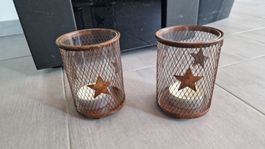 2 Windlichter mit Sternen