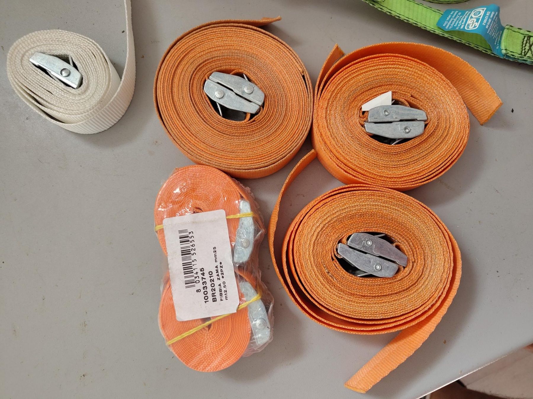 Kartons: Ratchet Straps & Tie-Down Bundle – Mixed Lot – Gebraucht aus Capolago von Bomberz 1