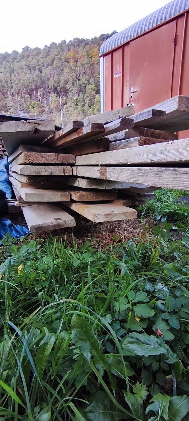Holzartikel: lot panneau/madrier/latte  – Gebraucht aus Vicques von y_tom 2