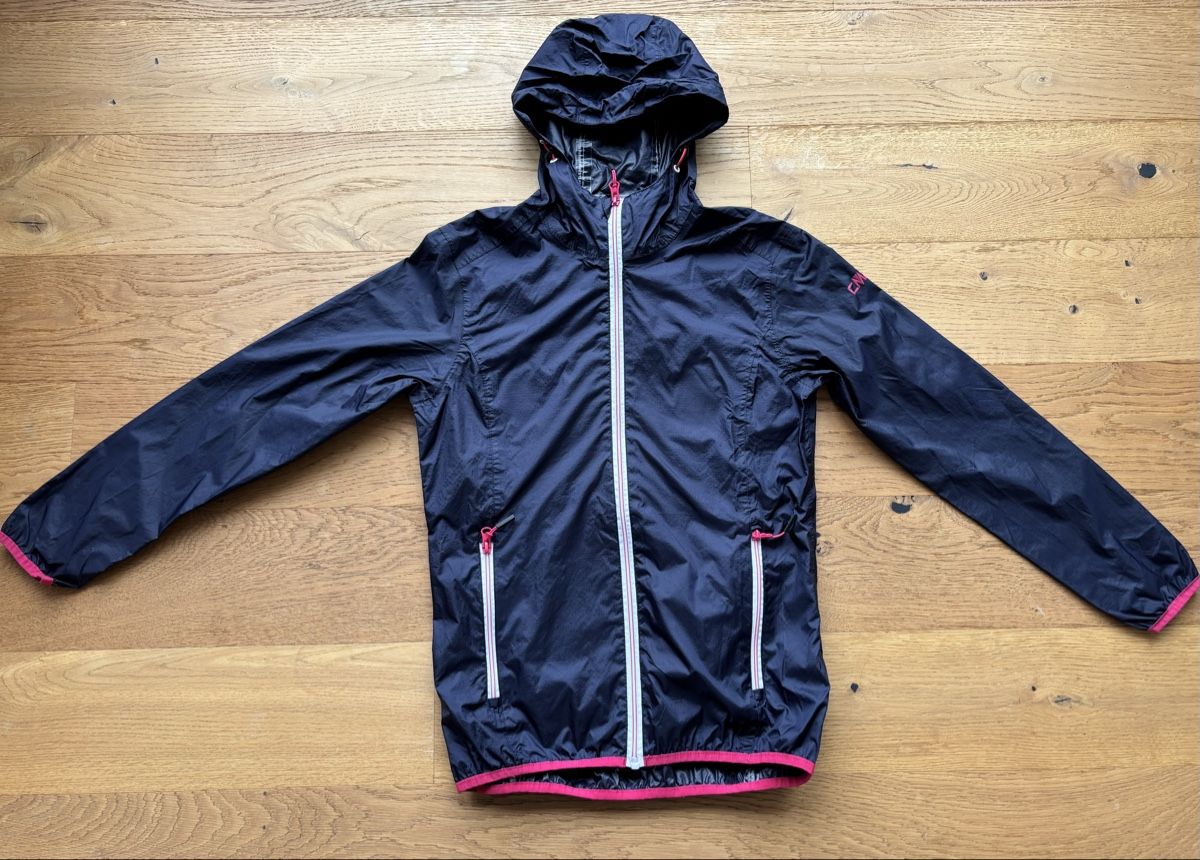 CMP Giacche & Cappotti: Regenjacke CMP Mädchen, Grösse 140 – Usato da Rain venduto da Denbie