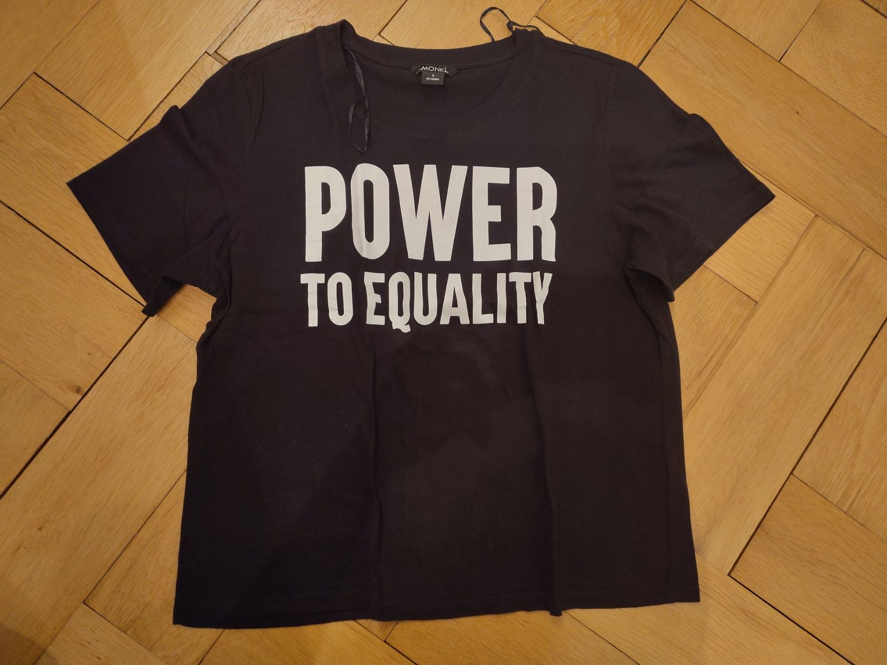 Monki T-shirt: T-Shirt – Usato da Bern venduto da Linii