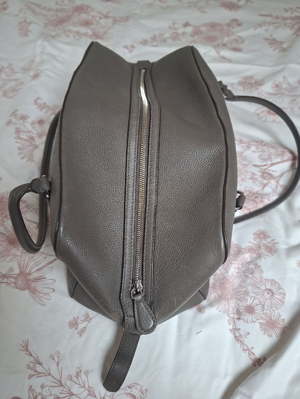 The Row Taschen für Damen: THE ROW - E/W Bowling bag – Gebraucht aus Lausanne von Super-cerise 9
