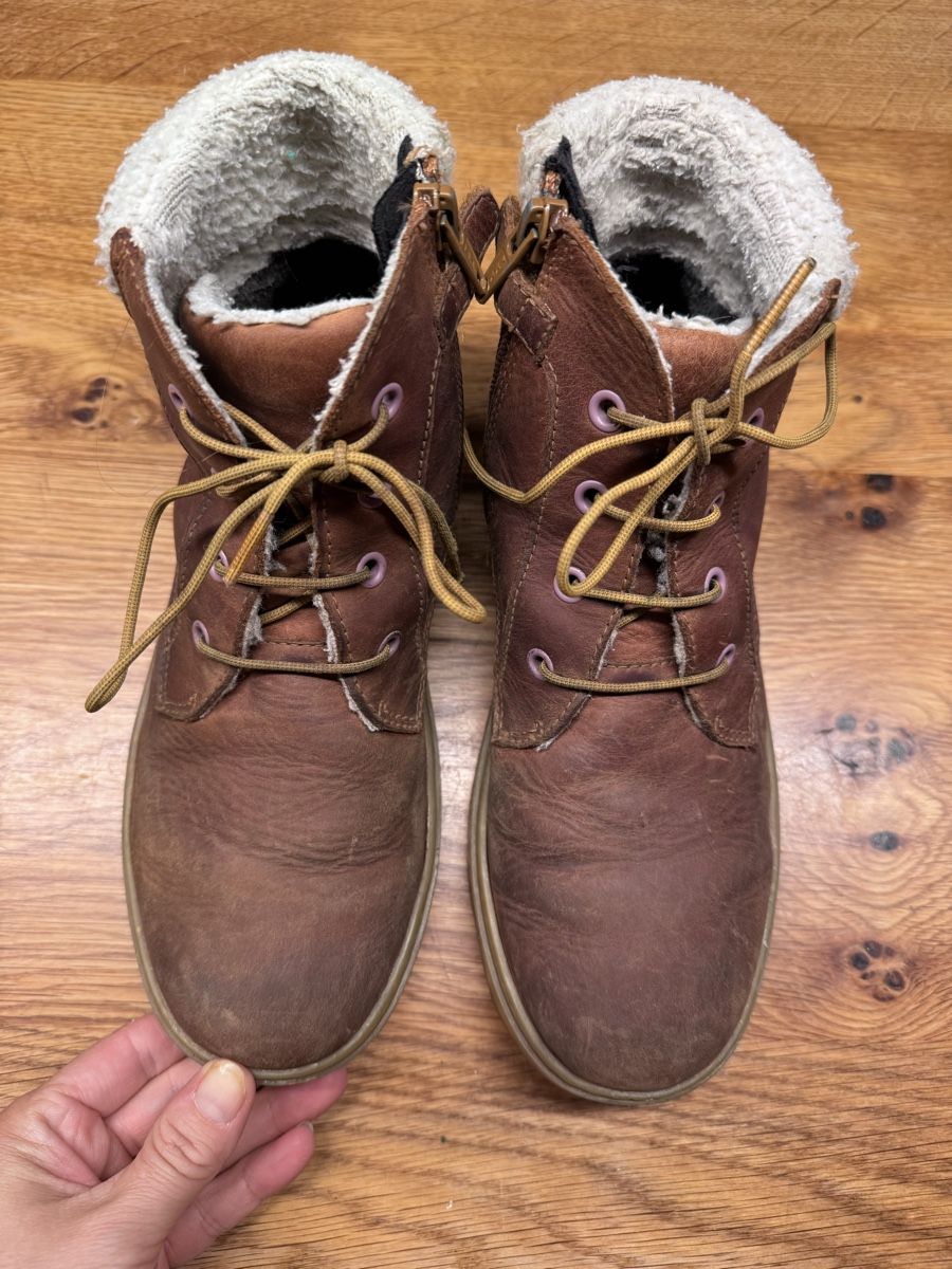 Scarpe per ragazze: Camper Kinderstiefel Grösse 35  – Usato da Niederbüren venduto da Oetschli 1